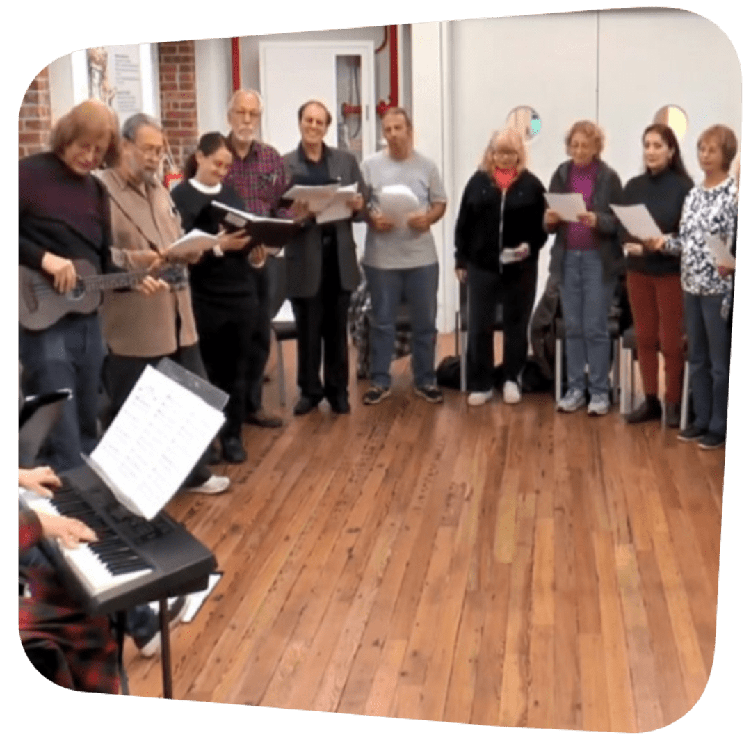 Viva Voce choir singing