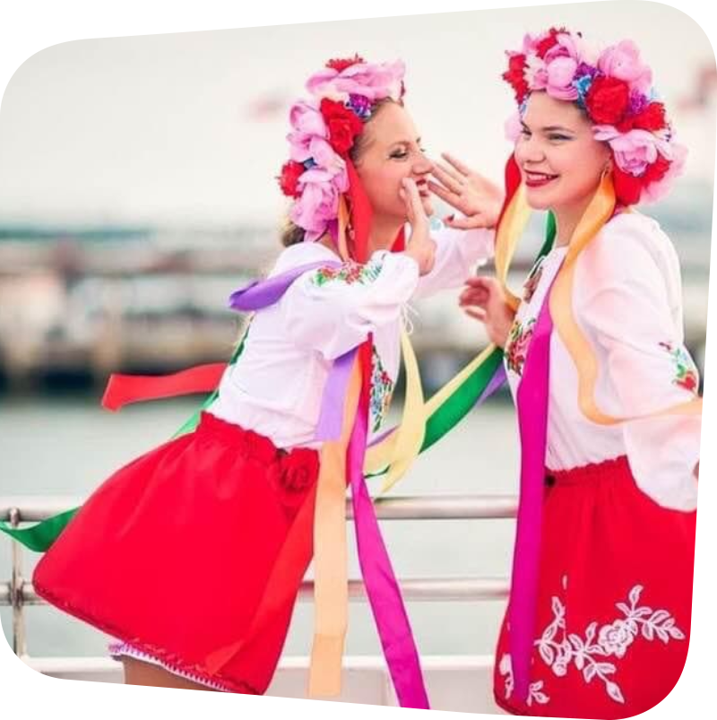 Two dancers in traditional Ukrainian garments